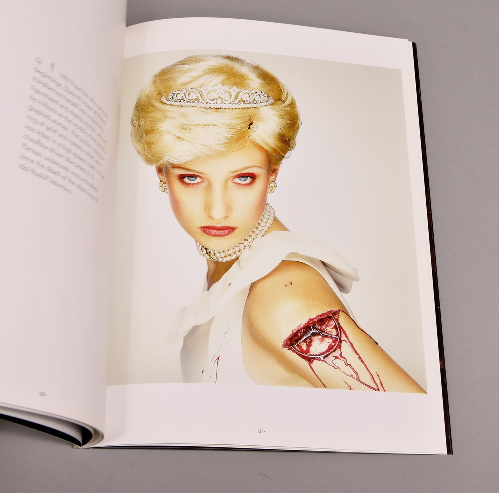 Botterweg Auctions Amsterdam > Violence and Passion, photographer